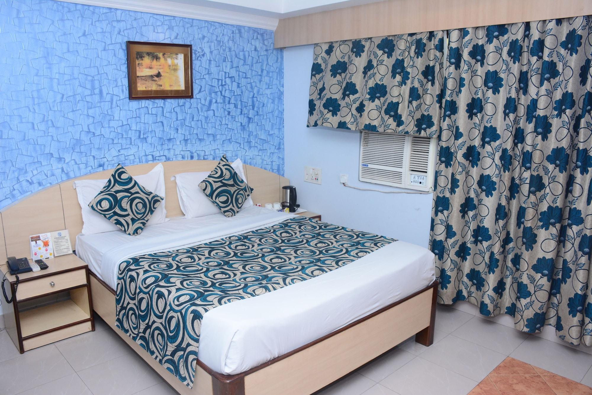 Hotel Pushpak Bhubaneswar Zewnętrze zdjęcie