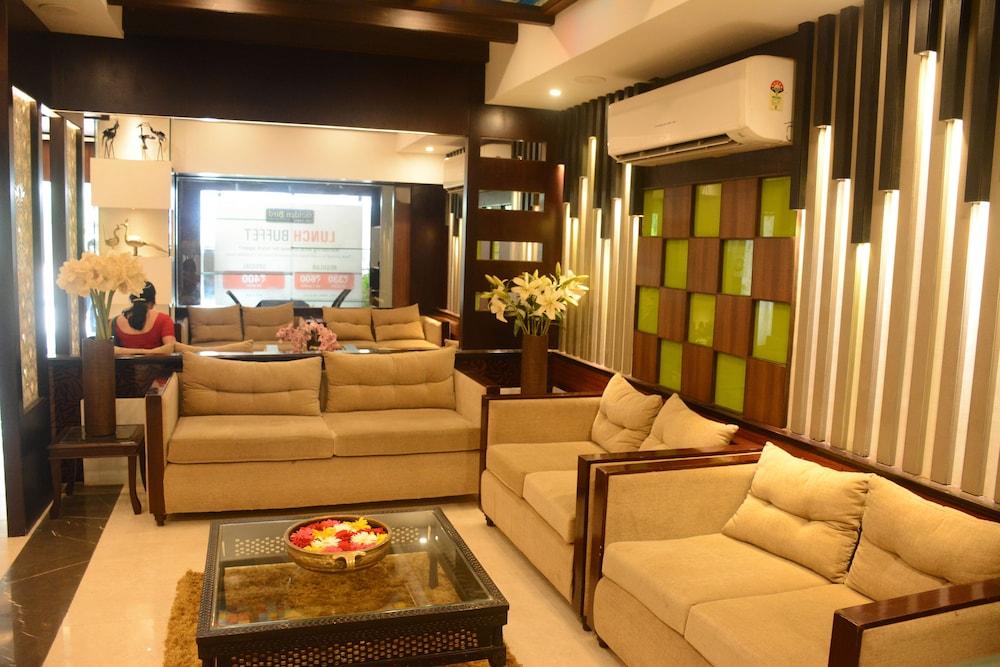 Hotel Pushpak Bhubaneswar Zewnętrze zdjęcie