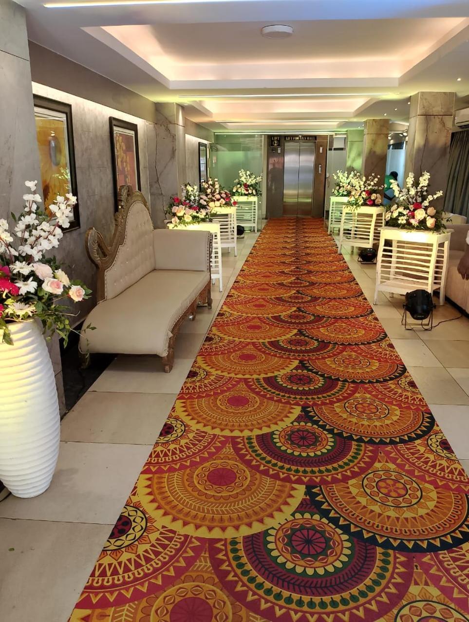 Hotel Pushpak Bhubaneswar Zewnętrze zdjęcie