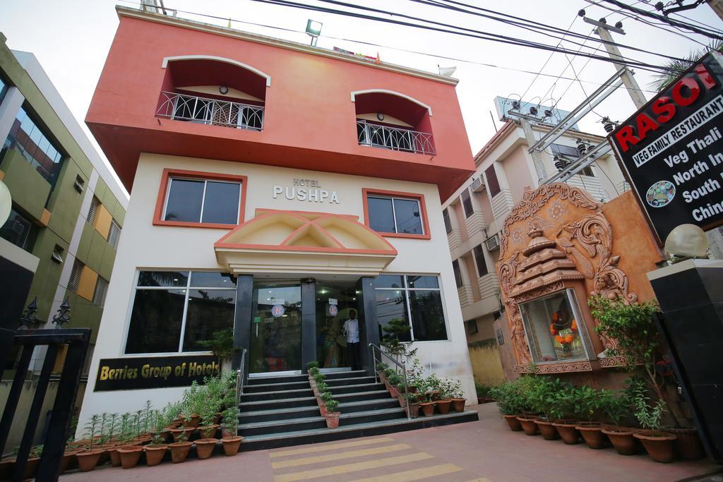 Hotel Pushpak Bhubaneswar Zewnętrze zdjęcie